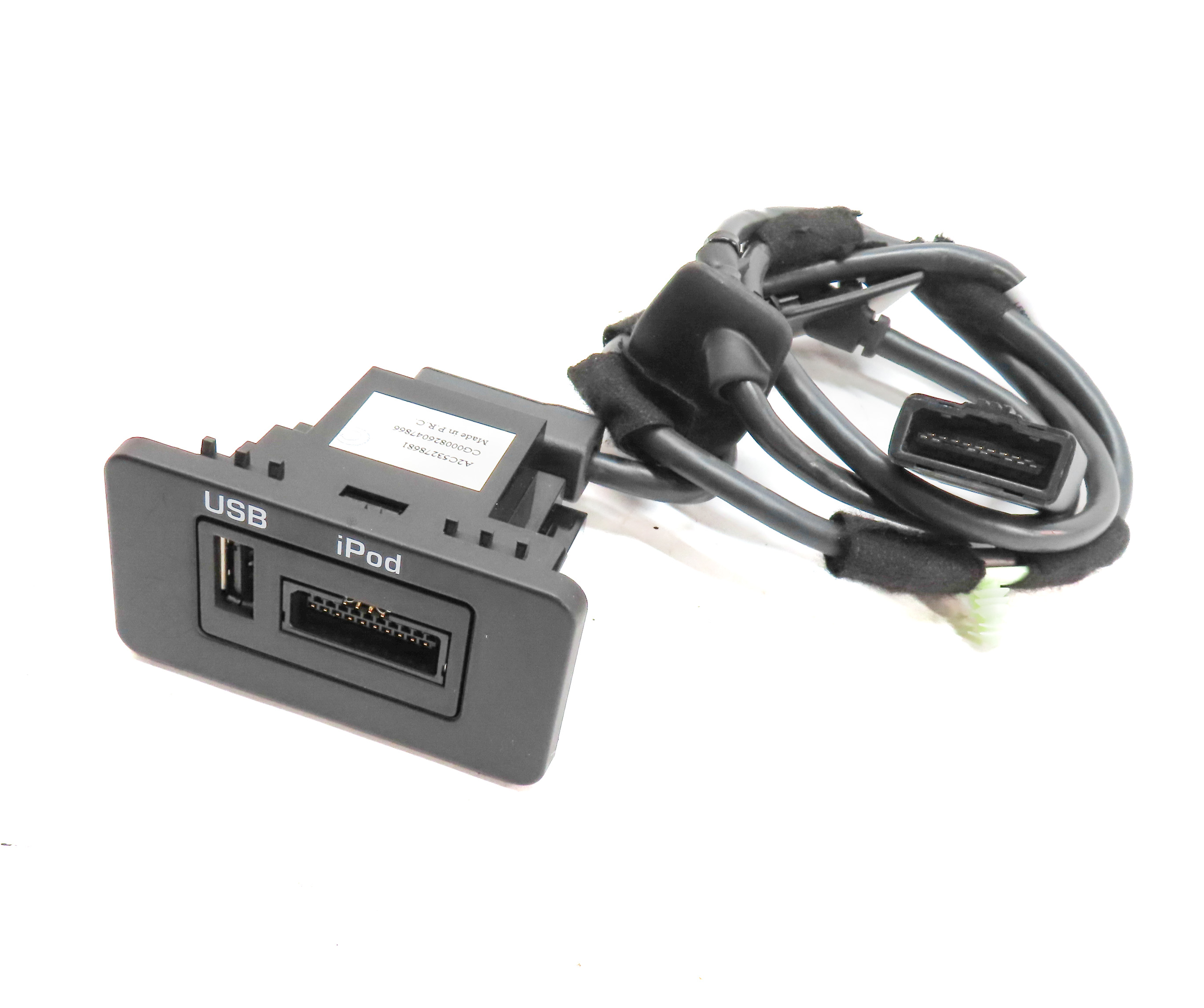 2010 LAND ROVER LR4 (L319) USB iPOD PLUG PORT PANEL w/ WIRE WIRING HARNESS — exact item pictured